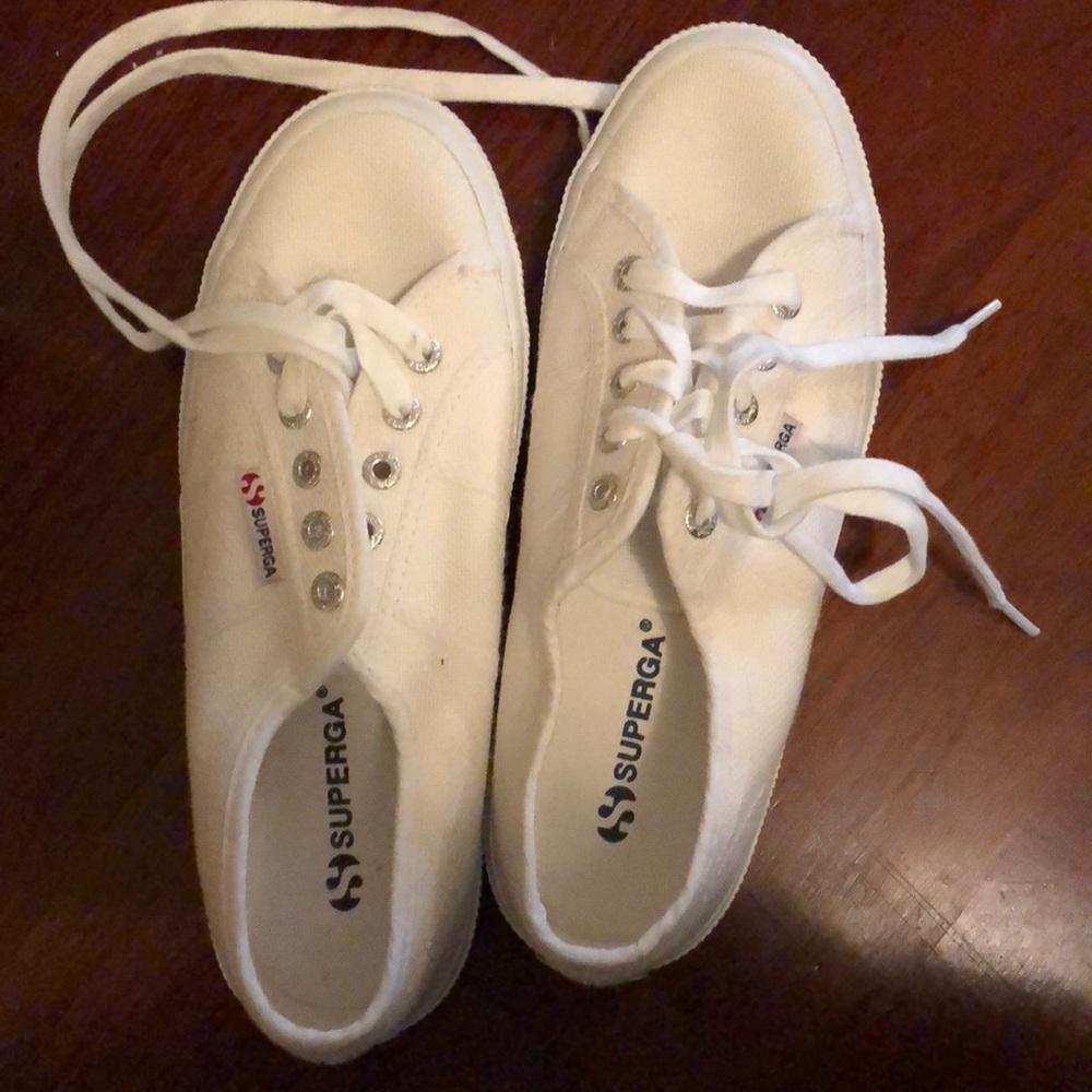 Superga classic white lace up sneaker